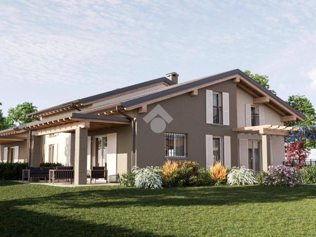 Villa Indipendente in vendita a Ponti Sul Mincio, Lombardia