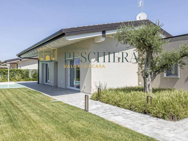 Villa Indipendente in vendita a Ponti Sul Mincio, Lombardia