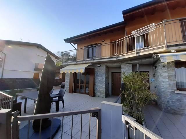 Villa Indipendente in vendita a Pontida, Lombardia