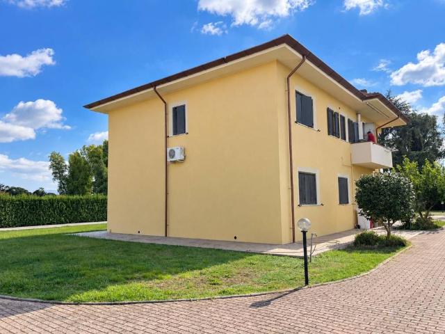 Villa Indipendente in vendita a Borgo Pasubio, Pontinia