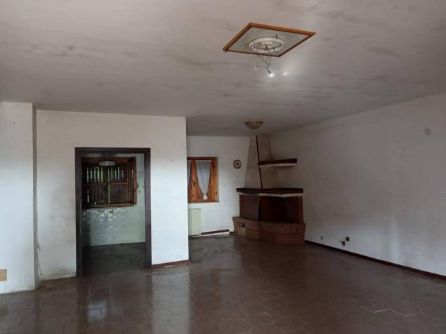 Villa Indipendente in vendita a Sezze, Lazio