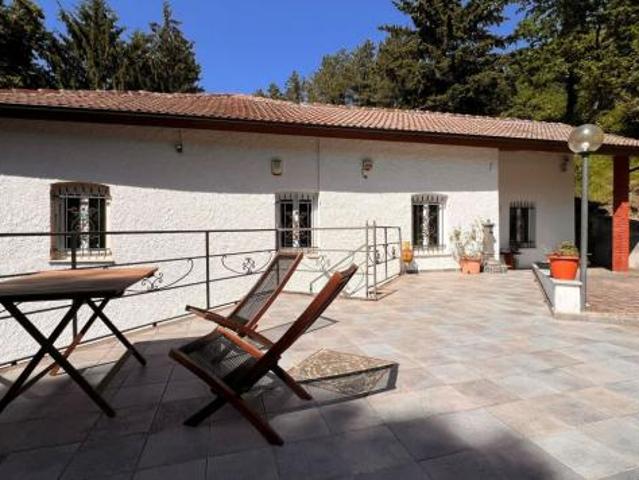 Villa Indipendente in vendita a Pontinvrea, Liguria