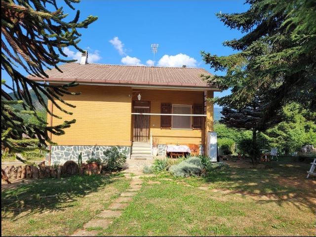 Villa Indipendente in vendita a Pontinvrea, Liguria