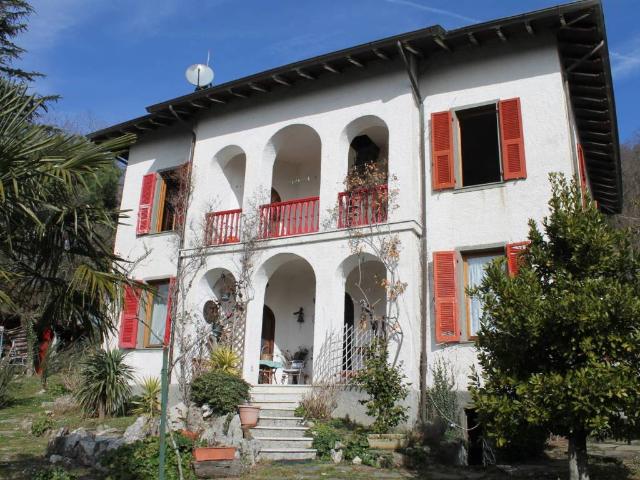 Villa Indipendente in vendita a Pontremoli, Toscana