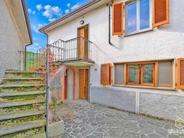 Villa Indipendente in vendita a Torrano, Pontremoli