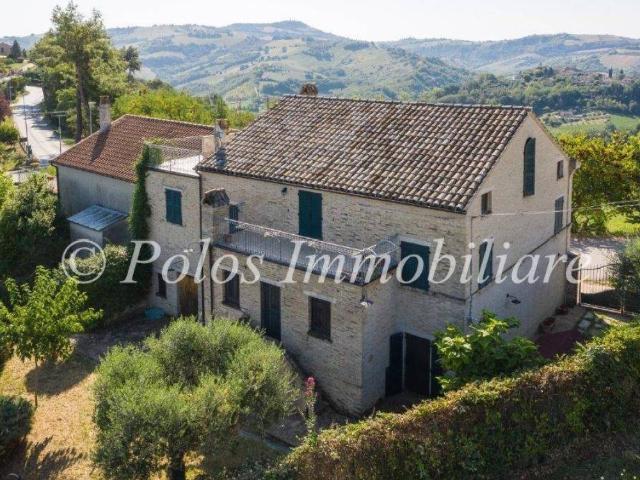 Villa Indipendente in vendita a Marche, Fermo