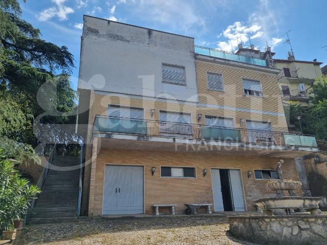Villa Indipendente in vendita a Roma Capitale, Lazio