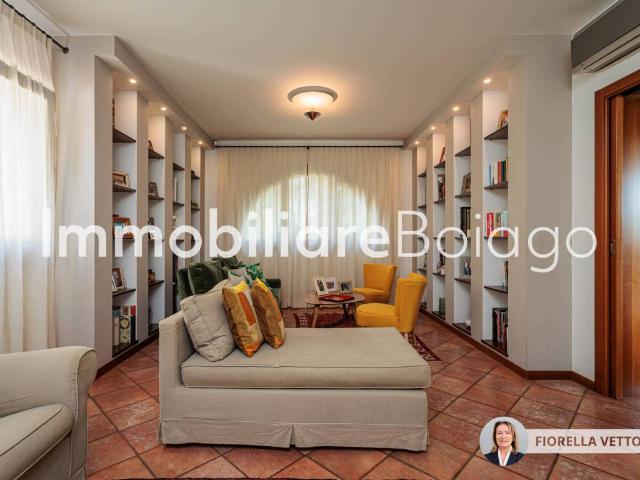 Villa Indipendente in vendita a Ponzano Veneto, Ponzano