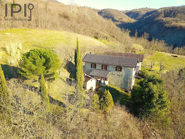 Villa Indipendente in vendita a Piemonte, Alessandria