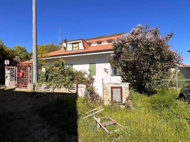 Villa Indipendente in vendita a Piemonte, Alessandria