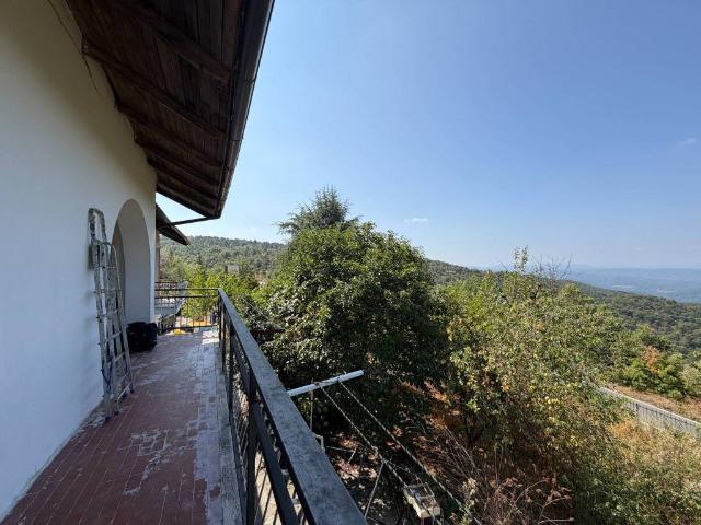 Villa Indipendente in vendita a Piemonte, Alessandria