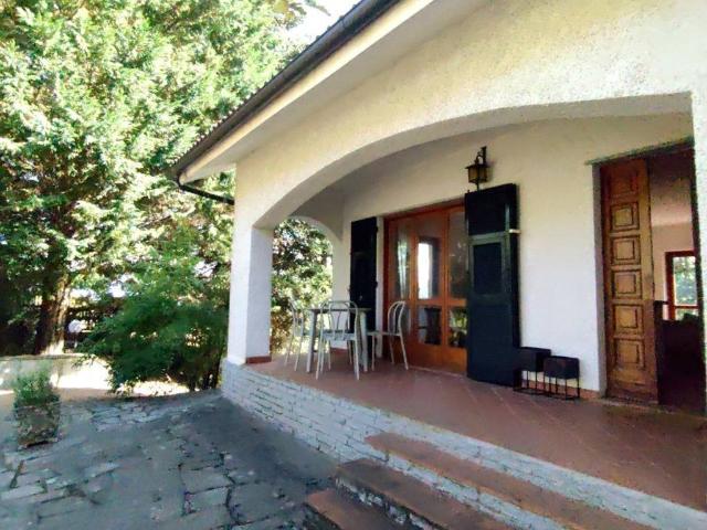 Villa Indipendente in vendita a Piemonte, Alessandria