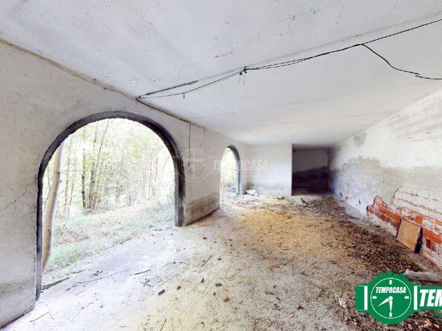 Villa Indipendente in vendita a Piemonte, Alessandria