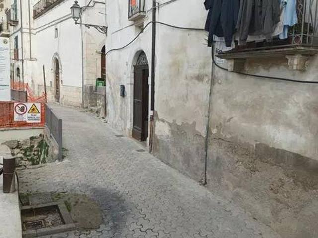 Villa Indipendente in vendita a Popoli, Abruzzo