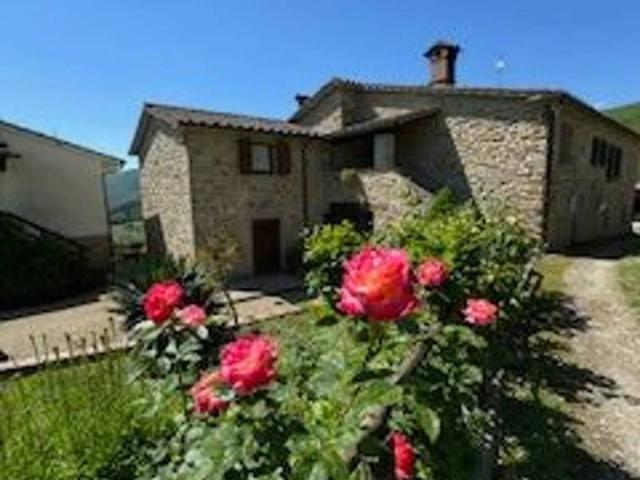Villa Indipendente in vendita a Sambrona, Poppi