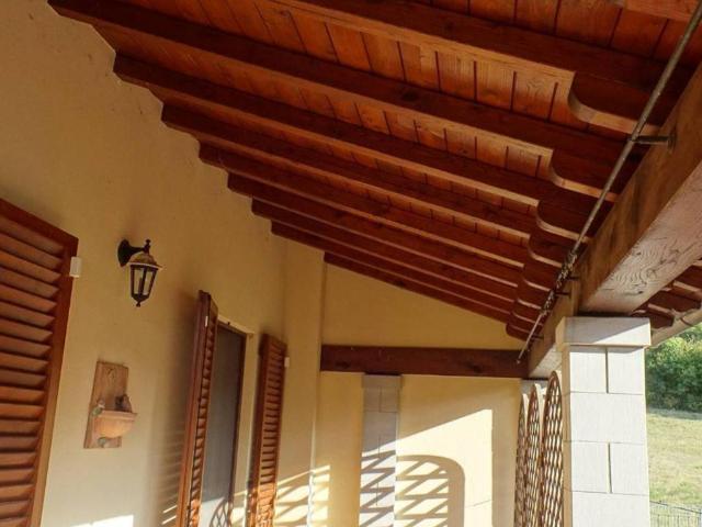 Villa Indipendente in vendita a Poppi, Toscana