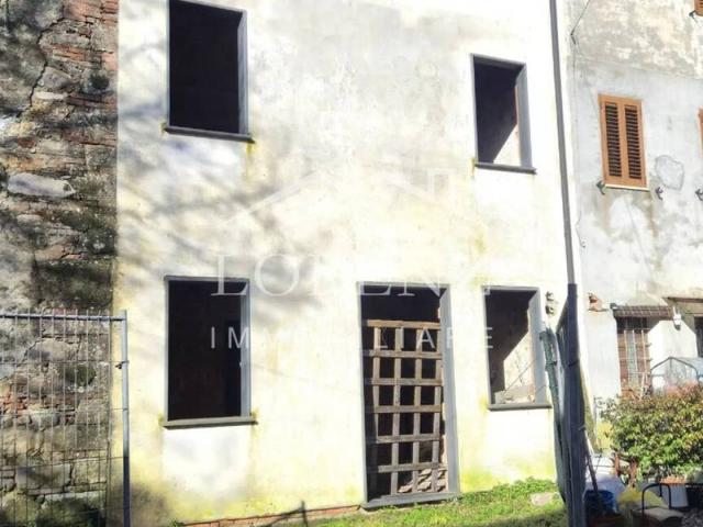Villa Indipendente in vendita a Porcari, Toscana