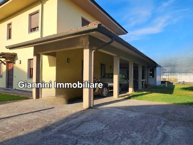 Villa Indipendente in vendita a Rughi, Porcari