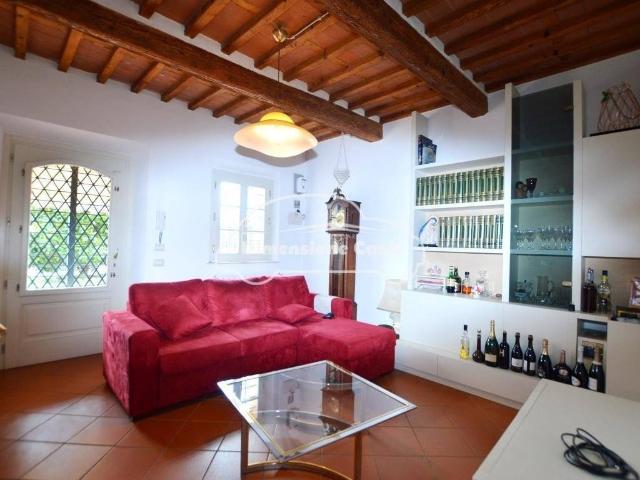 Villa Indipendente in vendita a Rughi, Porcari