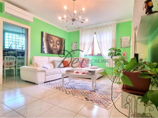 Villa Indipendente in vendita a Rughi, Porcari