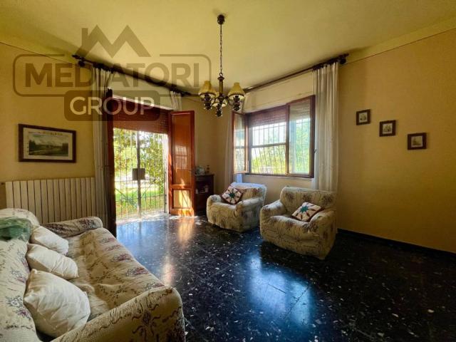 Villa Indipendente in vendita a Rughi, Porcari