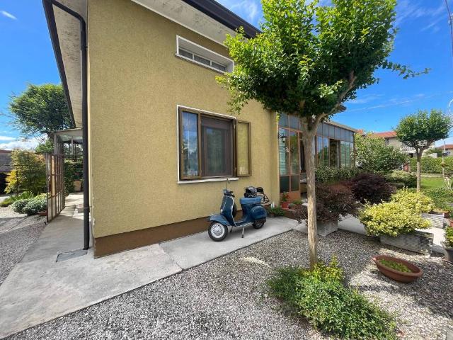 Villa Indipendente in vendita a Rorai Piccolo, Porcia