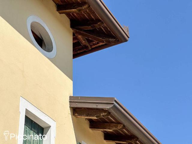 Villa Indipendente in vendita a Porcia, Friuli-Venezia Giulia