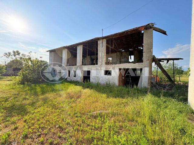 Villa Indipendente in vendita a Porcia, Friuli-Venezia Giulia