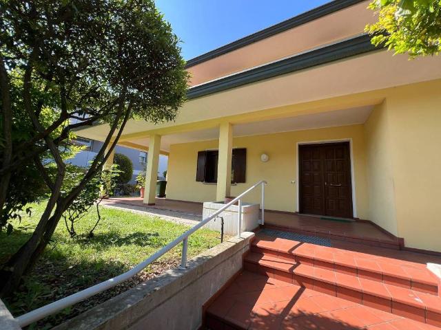 Villa Indipendente in vendita a Torre, Pordenone