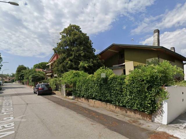 Villa Indipendente in vendita a Villanova / Vilanuova, Pordenone