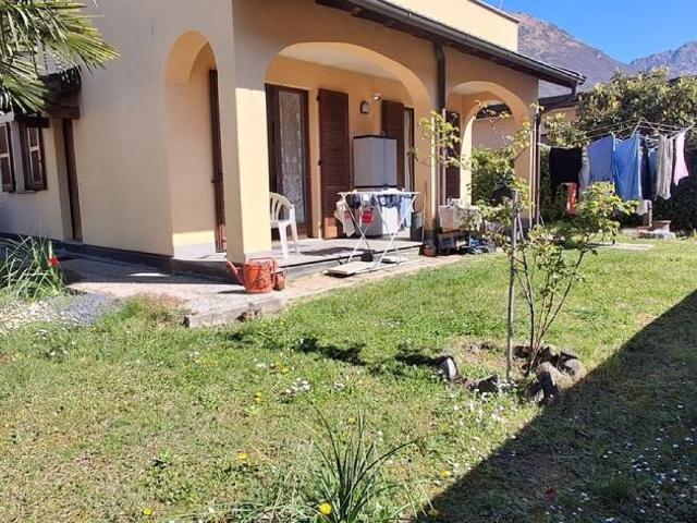 Villa Indipendente in vendita a Porlezza, Lombardia