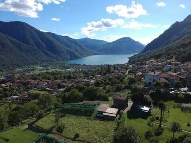 Villa Indipendente in vendita a Tavordo, Porlezza