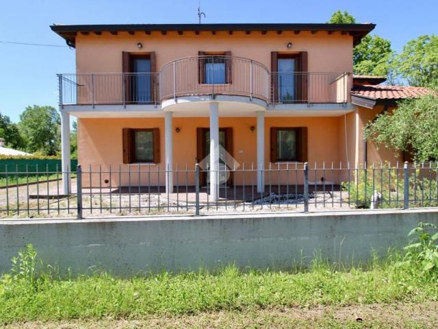Villa Indipendente in vendita a Porpetto, Friuli-Venezia Giulia