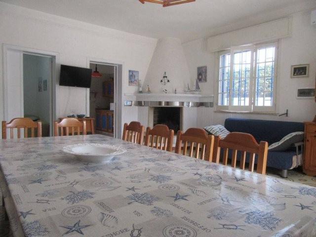 Villa Indipendente in vendita a Punta Grossa, Puglia