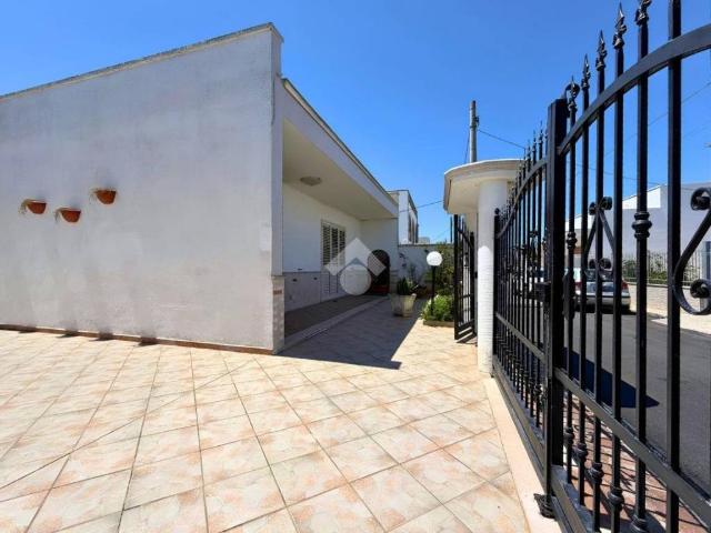 Villa Indipendente in vendita a Puglia, Lecce