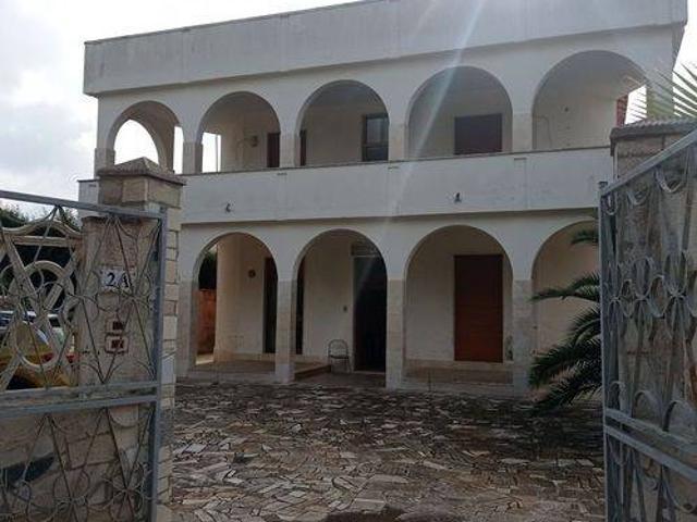 Villa Indipendente in vendita a Torre Squillace, Puglia