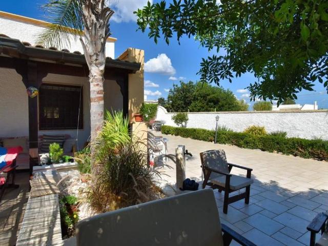 Villa Indipendente in vendita a Puglia, Lecce