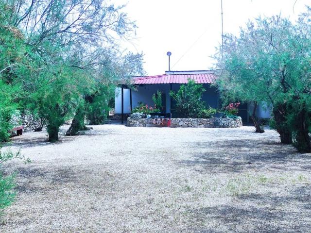 Villa Indipendente in vendita a Punta Grossa, Puglia