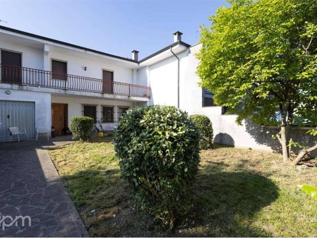 Villa Indipendente in vendita a Sant'Antonio, Porto Mantovano