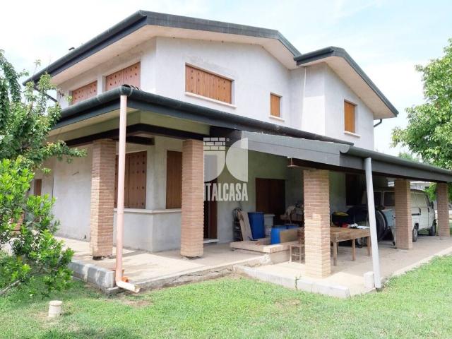 Villa Indipendente in vendita a Montata Carra, Porto Mantovano
