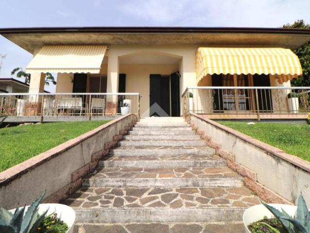 Villa Indipendente in vendita a Sant'Antonio, Porto Mantovano