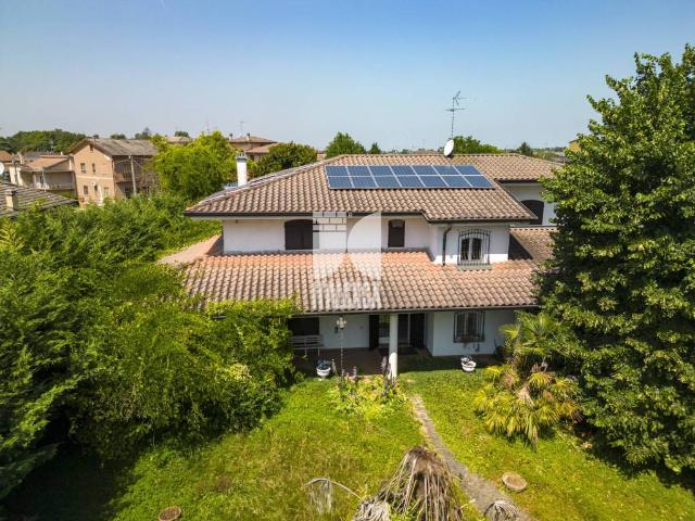 Villa Indipendente in vendita a Bancole, Porto Mantovano