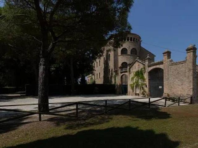 Villa Indipendente in vendita a Marche, Macerata