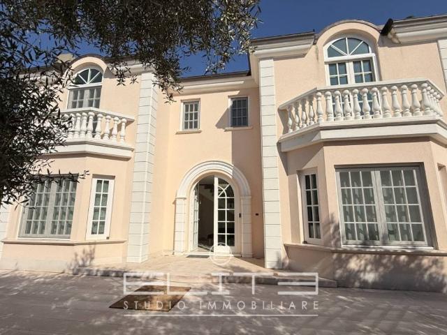 Villa Indipendente in vendita a Marche, Macerata