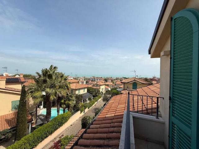 Villa Indipendente in vendita a Marche, Fermo