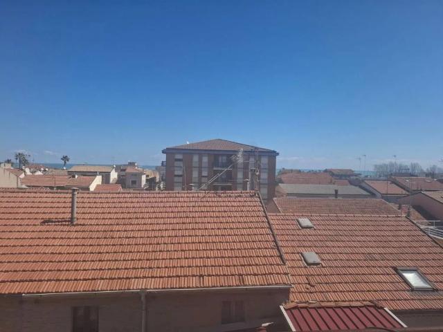 Villa Indipendente in vendita a Centro, Marche