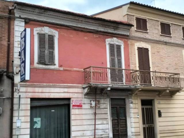 Villa Indipendente in vendita a Centro, Marche