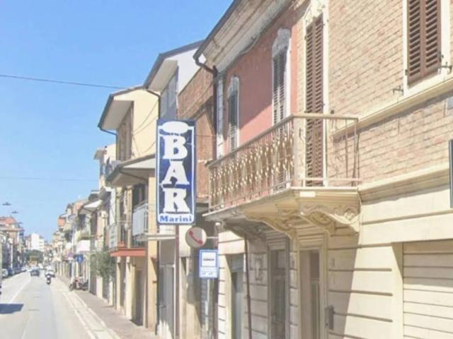 Villa Indipendente in vendita a Centro, Marche
