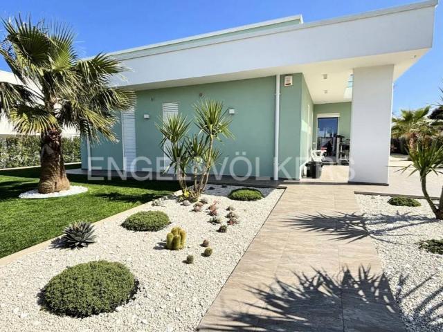 Villa Indipendente in vendita a Marche, Fermo