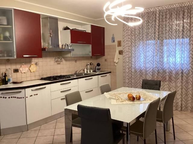 Villa Indipendente in vendita a Porto Tolle, Donzella